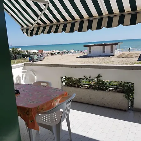 Casa Sul Mare Da Vinci Lägenhet *